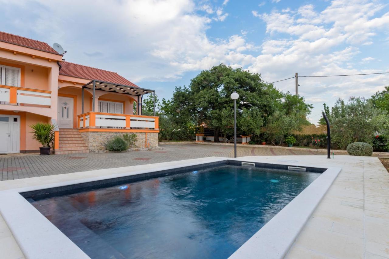 Holiday Home Antonio Dracevac Ninski エクステリア 写真